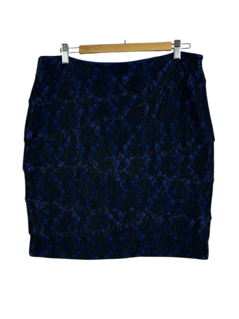 Lapis Chic Lace Overlay Side Zip Closure Pencil Mini Skirt XL Blue Black Party